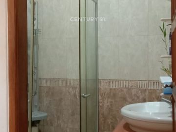 DIJUAL RUMAH BAGUS 2 LANTAI SIAP HUNI DI MALAKA KAYA DUREN SAWIT