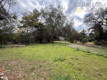 Casa en venta de 6 dorm. en Olmué