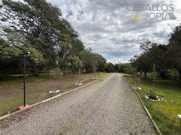 Casa en venta de 6 dorm. en Olmué