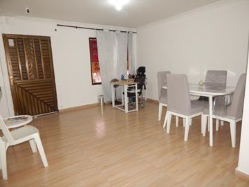 apartamento en venta en la victoria. Cod V80063