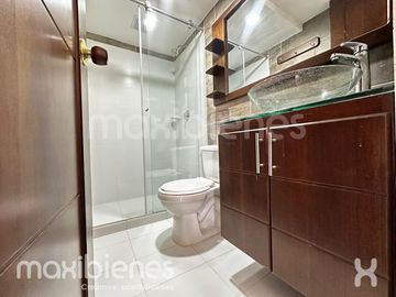 apartamento en arriendo en  las lomitas. Cod A71566