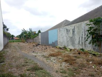 Dilingkungan aman dan nyaman Tanah dijual Selatan Jalan Wonosari
