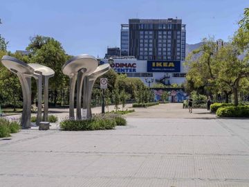 Departamento frente Parque Araucano