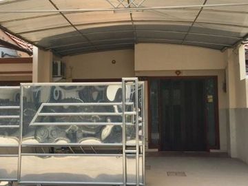 DIJUAL/DISEWA !! RUMAH BAGUS DAN RAPI di Gading Puspa ,NEGO