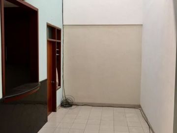 DIJUAL/DISEWA !! RUMAH BAGUS DAN RAPI di Gading Puspa ,NEGO