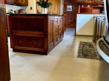 Casa en parcela venta 6D/6B quincho piscina Hot Tub en Pucón