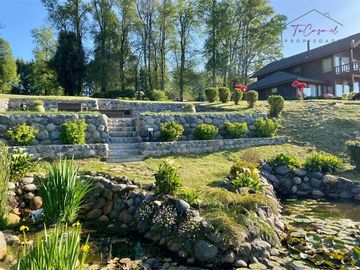 Casa en parcela venta 6D/6B quincho piscina Hot Tub en Pucón
