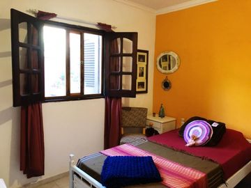DEPARTAMENTO DOS DORMITORIOS EN PLANTA BAJA / ZONA BANCOS