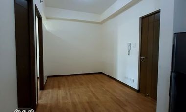 FOR RENT 2 BEDROOM IN PALM BEACH VILLAS PASAY NEAR MOA