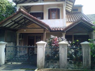 5 Bedroom House for sale