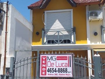 Triplex en venta en Ramos Mejia Sur