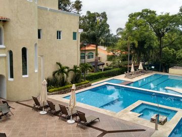 RENTA DEPARTAMENTO AMUEBLADO EN CUERNAVACA. MOR.   EN RESIDENCIAL QUINTA DEL BOSQUE.