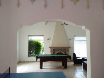 RENTA DEPARTAMENTO AMUEBLADO EN CUERNAVACA. MOR.   EN RESIDENCIAL QUINTA DEL BOSQUE.