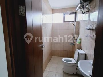 Dijual Rumah Bagus Sudah Renov + Furnished yang Nempel di Avani Amarilla BSD