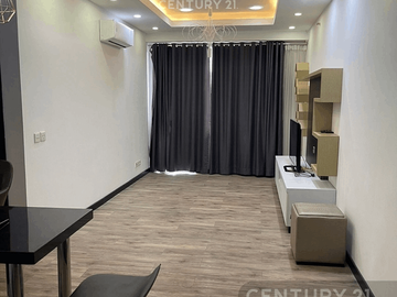 JUAL CEPAT Paladian Park 2BR Renov Furnished Bagus Siap Huni Th