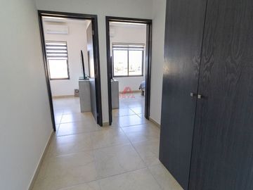 CASA EN VENTA EN SOLARES, COTO VALEIRA, ZAPOPAN JALISCO.