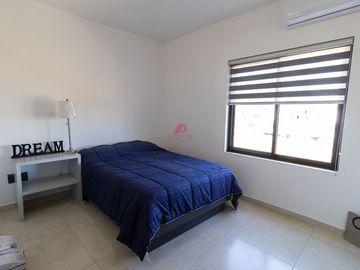 CASA EN VENTA EN SOLARES, COTO VALEIRA, ZAPOPAN JALISCO.