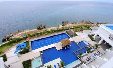 1 Bedroom (63 sqm) Beachfront Condo in Arterra Residences