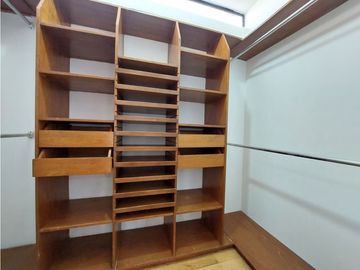 Apartamento en venta, Poblado, La Concha.