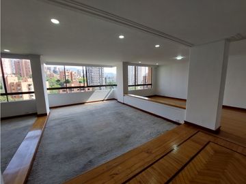 Apartamento en venta, Poblado, La Concha.