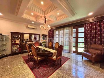Rumah Mewah Dalam Townhouse Premium Kemang