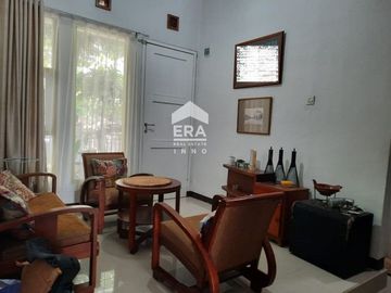 Rumah siap huni nyaman Pasir Impun, Bandung