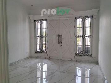 Rumah Mewah Siap Huni Di Batununggal Indah BuahBatu Bandung Dekat PUSAT PERBELANJAAN YOGJA MART dan AKSES TOL BUAH BATU