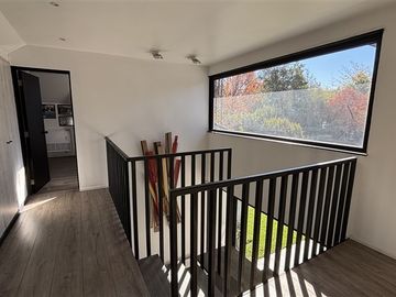 Casa en venta 5 dorm 5 baños y serv. San Carlos de Apoquindo