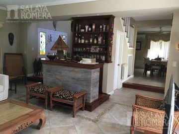 Venta y Alquiler Casa con Muelle Propio  Isla Santa Monica