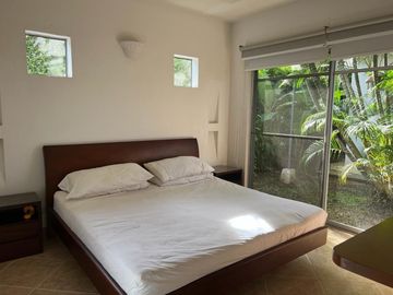 casa en venta en la colina. Cod V2345