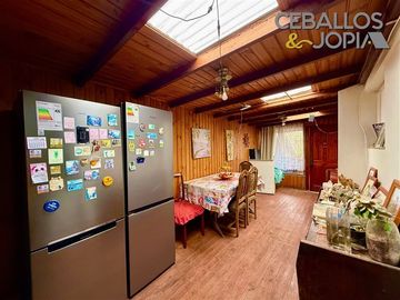 Casa en venta de 4 dorm. en Villa Alemana