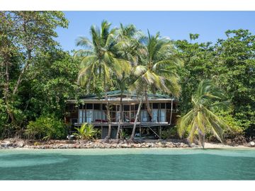 SEA Confiable Vende ECO RESORT en Bocas del Toro