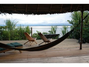 SEA Confiable Vende ECO RESORT en Bocas del Toro