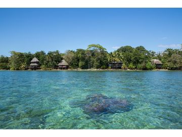 SEA Confiable Vende ECO RESORT en Bocas del Toro