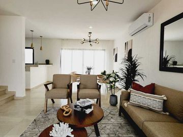 Casa en VENTA en LOMAS DE MEDITERRANEO