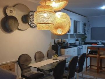 Rumah 3 Lantai Fully Furnished ada Private Pool & Rooftop Nuansa Garden untuk Barbeque