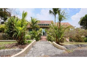 VENTA DE CASA EN ALTOS DEL MARIA 2500 M²