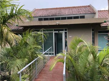 VENTA DE CASA EN ALTOS DEL MARIA 2500 M²