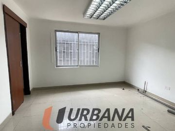 LOCAL PARA CENTROS MÉDICOS