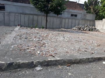 Sisa 1! Rumah Modern Siap Bangun 2 Lantai Dibawah 700 Juta dekat Pasar Godean