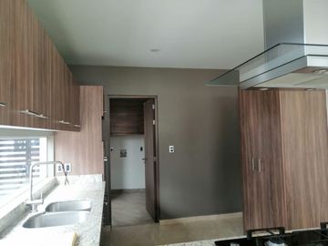 Hermosa Casa en La Condesa Juriquilla, ROOF GARDEN, Jardín, 4 Habitaciones..