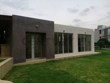 Venta Terreno Cumbayá, dentro de Urbanizacion