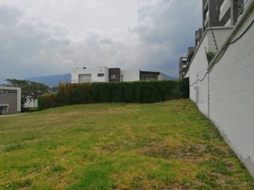 Venta Terreno Cumbayá, dentro de Urbanizacion