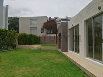 Venta Terreno Cumbayá, dentro de Urbanizacion