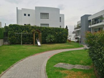 Venta Terreno Cumbayá, dentro de Urbanizacion