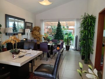 Casa en Privada en Hacienda Tetela Cuernavaca - CRB-1142-Cp