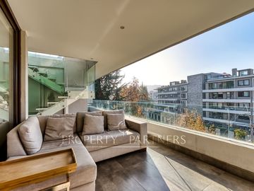 Excelente Duplex con Quincho en Azotea, Dehesa Central