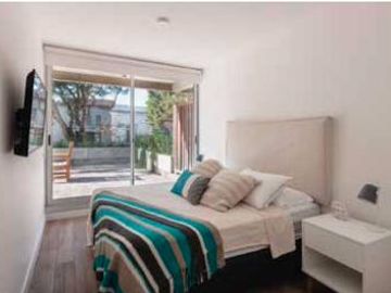 Apartamento 1 dormitorio al frente con amplio patio en Pocitos Nuevo, Montevideo