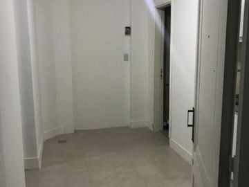 Casa PH en venta en Lanus Oeste