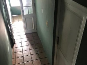 Casa PH en venta en Lanus Oeste